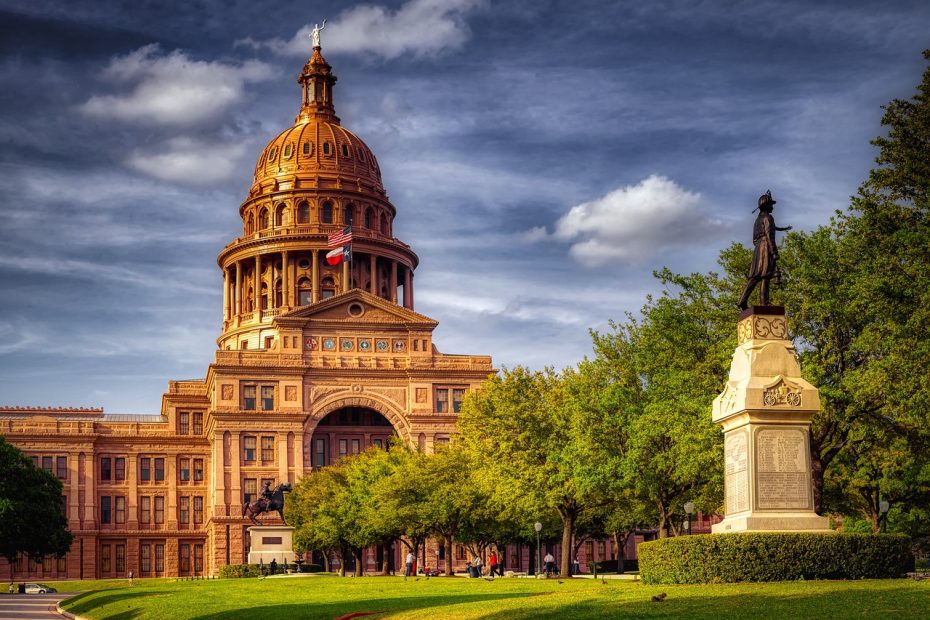 Best Hotels for Couples in Austin